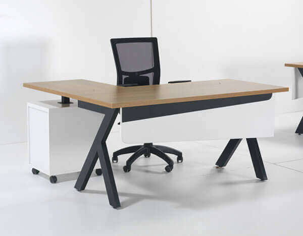 مكتب بسايد 140سم - Management modern Desk